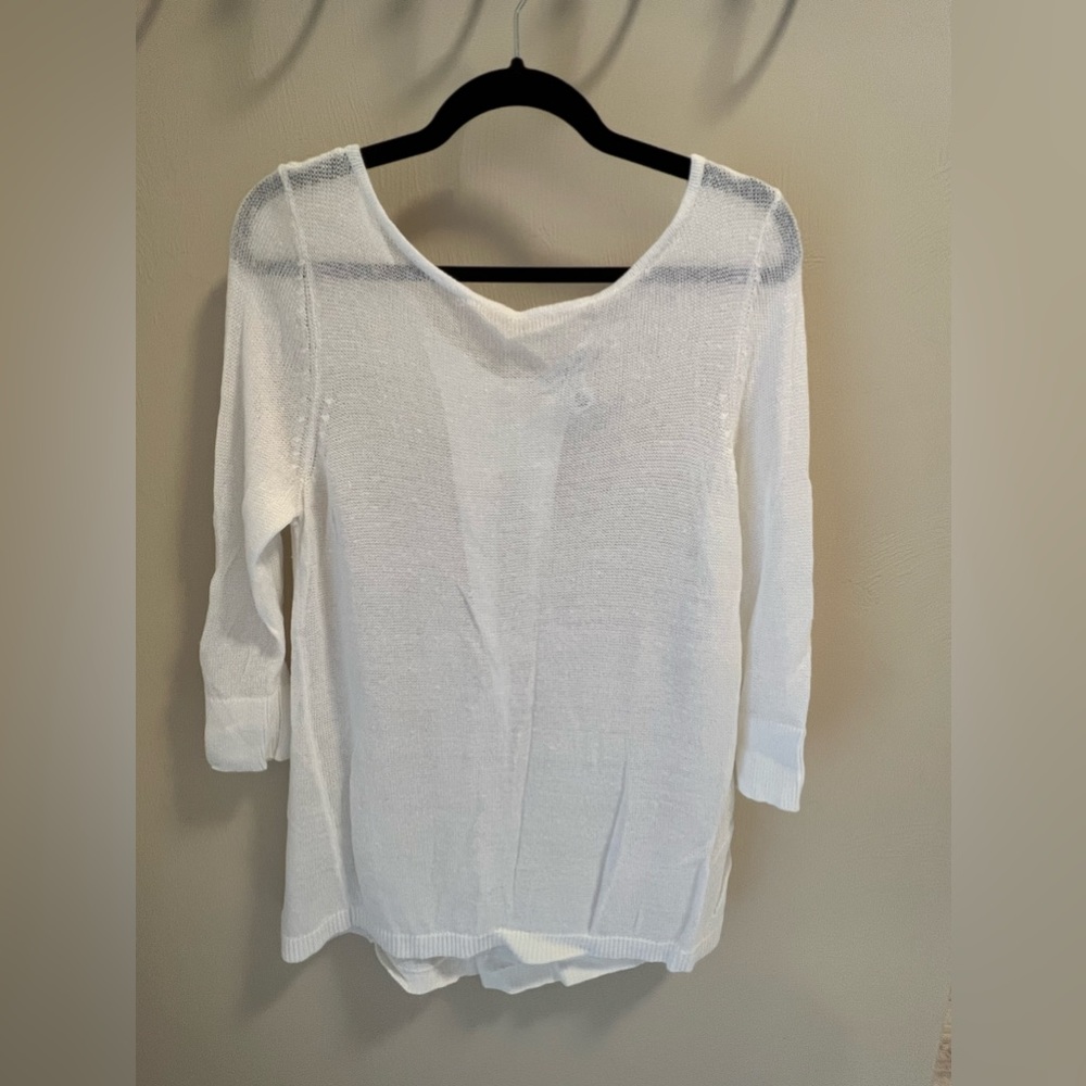WHBM white thin sweater M